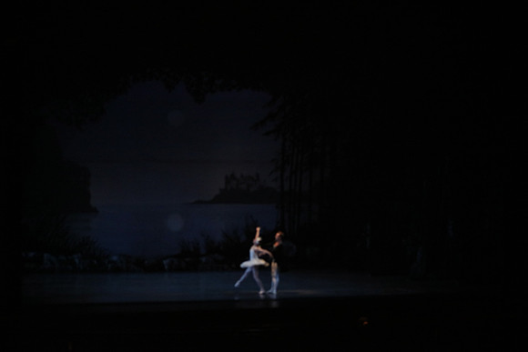 20151023_MCB_Swan_Lake_Prefomance_Arsht__75A2389
