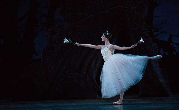 20161021_MCB_Giselle_Cast1_Act2__73A6090