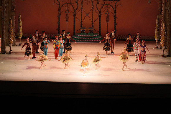 20141229_Nutcracker_WPB_Bows_CG3P4586