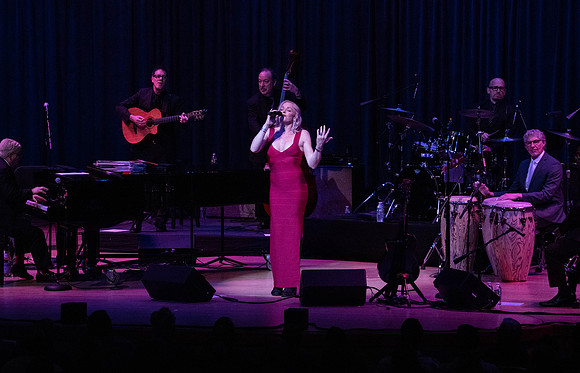 20200304_Pink_Martini_Arsht_20200304_Pink_Martini_DSC01453