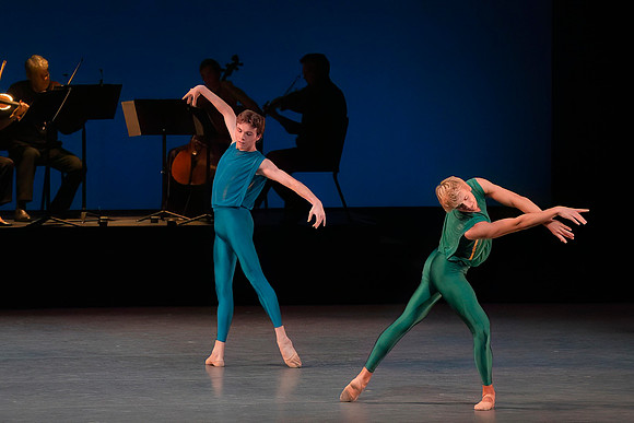 20240210_untitled20240210_Winter_Mix_Paganini_in_Play_MCB_DSC1892