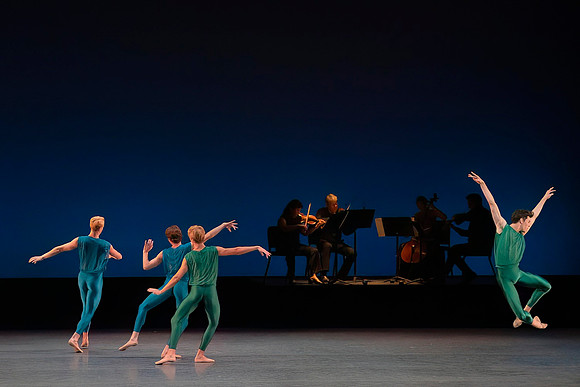 20240210_untitled20240210_Winter_Mix_Paganini_in_Play_MCB_DSC1820