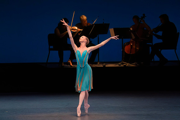 20240210_untitled20240210_Winter_Mix_Paganini_in_Play_MCB_DSC1974