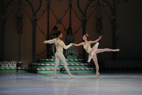 20141223_Nutcracker_ARTC_Pasdedeux_CG3P1207