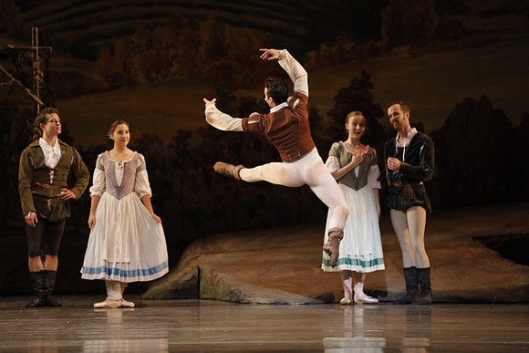 20161020_MCB_Giselle_2Cast_Act1_no Makeup_DRDA_Arsht_73A0016