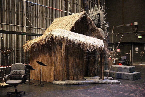20150226_The_Pearl_Fisher_Backstage_Props_9C7C0297