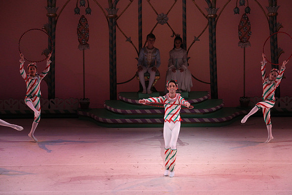 20141229_Nutcracker_WPB_Hoops_CG3P1375