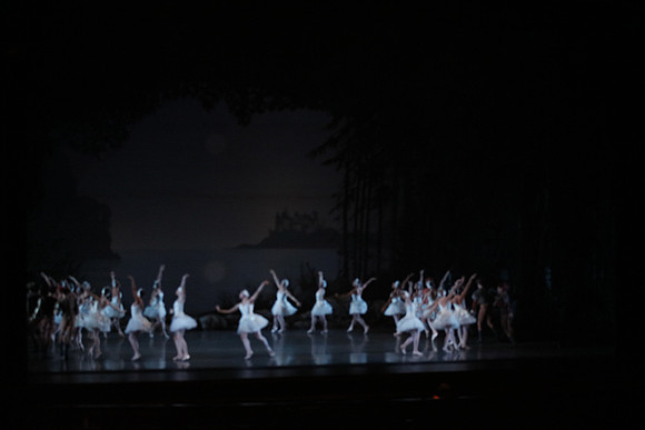20151023_MCB_Swan_Lake_Prefomance_Arsht__75A2612