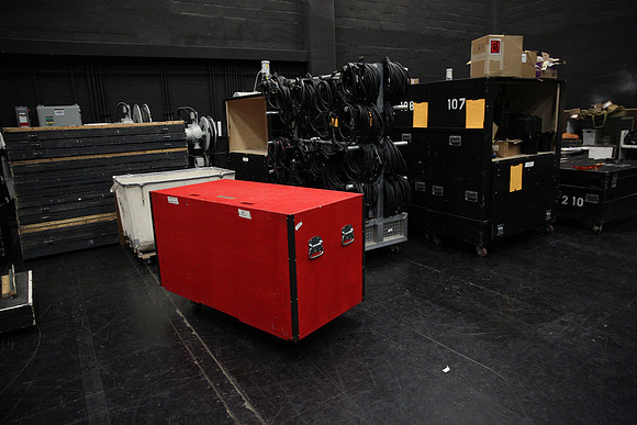 20150226_The_Pearl_Fisher_Backstage_Props_9C7C0345