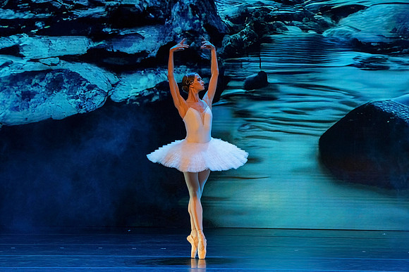20241026_untitled20241026_Pas de deux from La bayadere__DSC2217