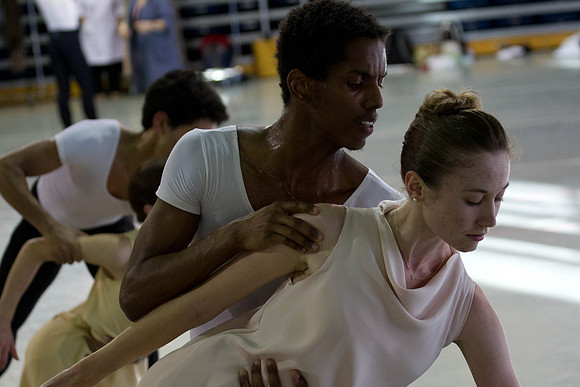 7065_DG_Studio_Rhersal_Synphonic_Dance_Alexie_Ratmansky_MCB_FL_AL1B7877