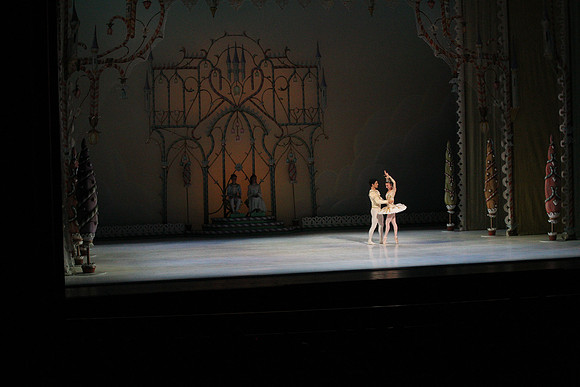 20141223_Nutcracker_ARTC_Pasdedeux_AL1B5765