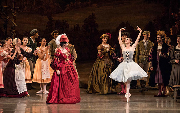 20161022_MCB_Giselle_Act1_2Cast_Tricia_Arsht_Arsht_73A7082