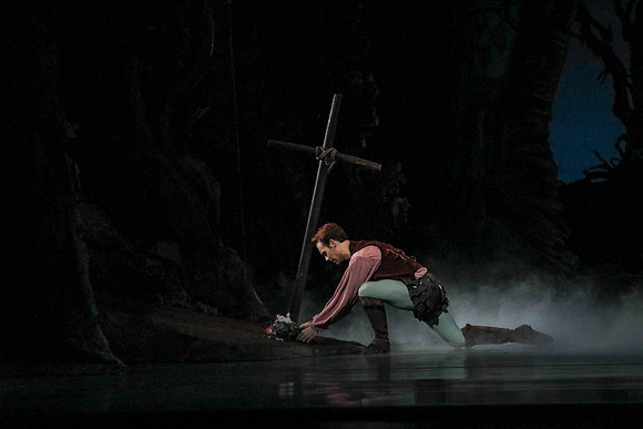 20161020_MCB_Giselle_2Cast_Act2_no Makeup_DRDA_Arsht_73A1570