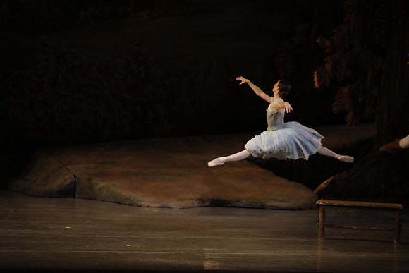 20161023_MCB_Giselle_Act1_3Cast_Jennifer_Laurent_Arsht__73A1716