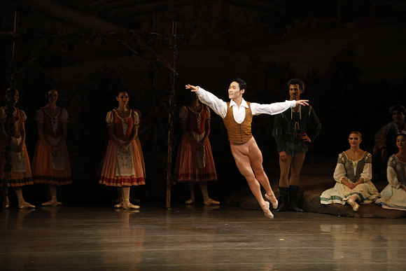 20161023_MCB_Giselle_Act1_3Cast_Jennifer_Laurent_Arsht__73A3164