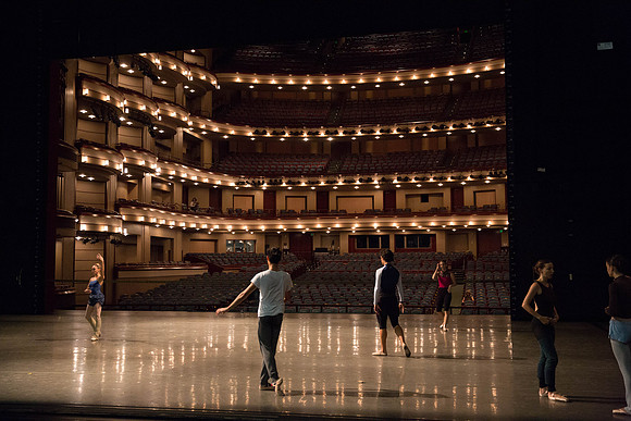 20161022_MCB_Giselle_Company_Clase_Arsht9C7C0167