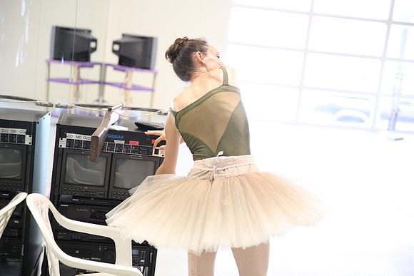 20150618_MCB_Swan_Lake_Studio_9C7C0979