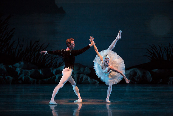 20151022_MCB_Swan_Lake_DR_Arsht_IMG_8439