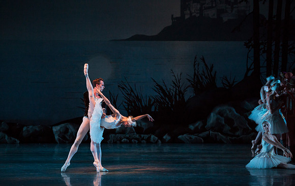 20151022_MCB_Swan_Lake_DR_Arsht_IMG_8496