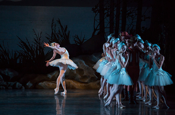 20151022_MCB_Swan_Lake_DR_Arsht_IMG_8584