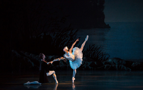 20151022_MCB_Swan_Lake_DR_Arsht_IMG_7888
