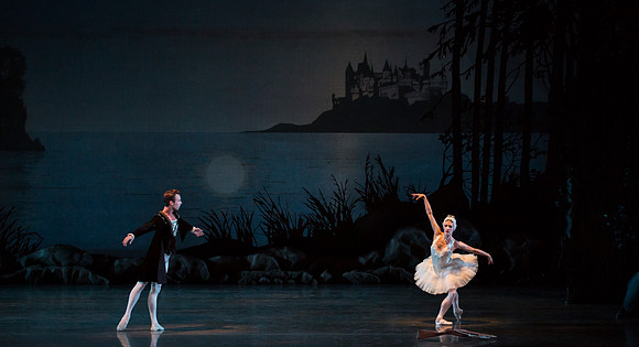 20151022_MCB_Swan_Lake_DR_Arsht_IMG_7700