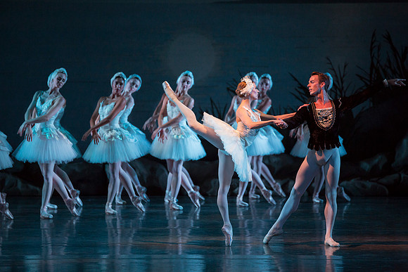 20151022_MCB_Swan_Lake_DR_Arsht_IMG_8553
