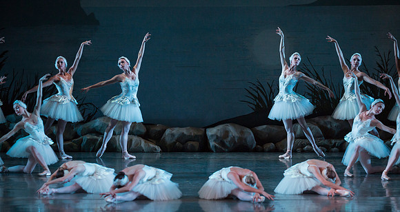 20151022_MCB_Swan_Lake_DR_Arsht_IMG_8374