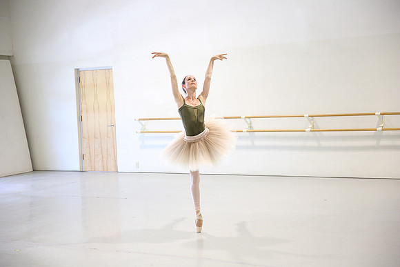 20150618_MCB_Swan_Lake_Studio_9C7C1067