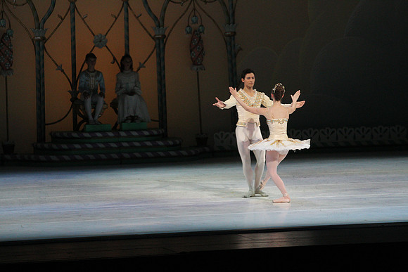 20141223_Nutcracker_ARTC_Pasdedeux_AL1B5705