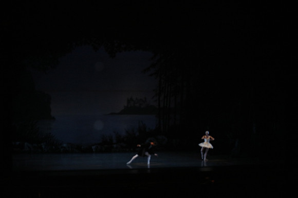 20151023_MCB_Swan_Lake_Prefomance_Arsht__75A2324