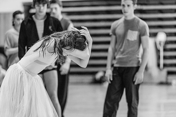 09122011_DFG_6037_DG_BALLET_REHERSAL_GISEL_1_2_ZV4N1350