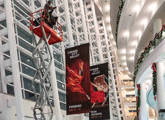 20191212_Nutcrakers_Banners_2019_075A8071