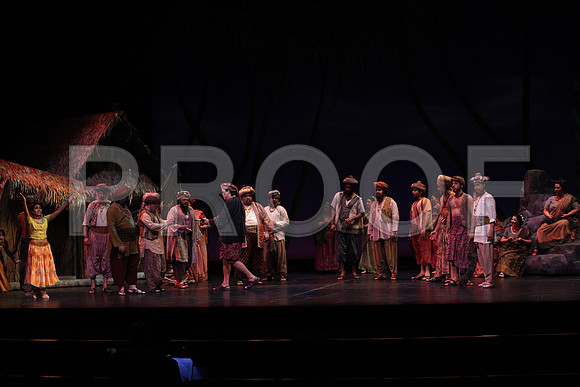 20150226_The_Pearl_Fisher_Act_29C7C0576