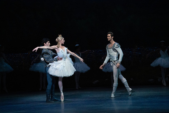 20240417_Swan_Lake_Act 4_2_Cast_DSC2970.ARW