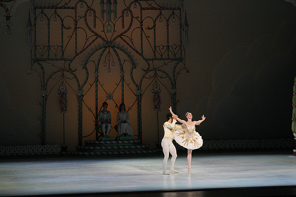 20141223_Nutcracker_ARTC_Pasdedeux_AL1B5795
