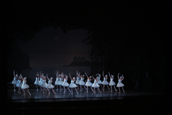 20151023_MCB_Swan_Lake_Prefomance_Arsht__75A2528
