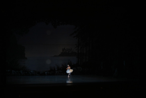 20151023_MCB_Swan_Lake_Prefomance_Arsht__75A2291