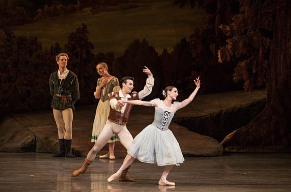 20161022_MCB_Giselle_Act1_2Cast_Tricia_Arsht_Arsht_73A6535