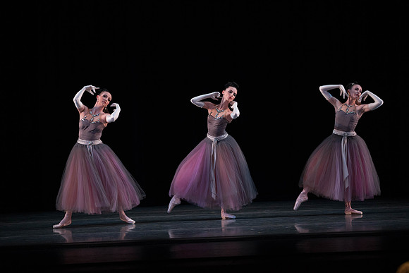 20180405_La Valse_Balanchine_Ravel__73A4143