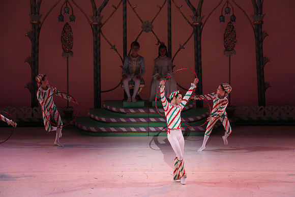 20141229_Nutcracker_WPB_Hoops_CG3P1392