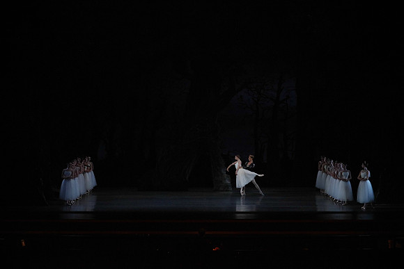 20161020_MCB_Giselle_Act1_DRSH_75A1536