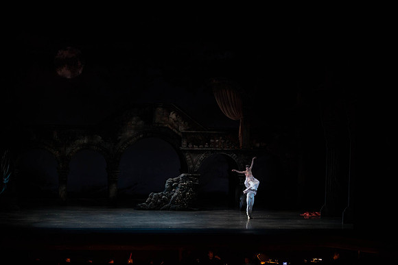 5029_DG_Miami_City_Ballet_Romeo_and_Juliet_Broward_center_2011IMG_0615-2