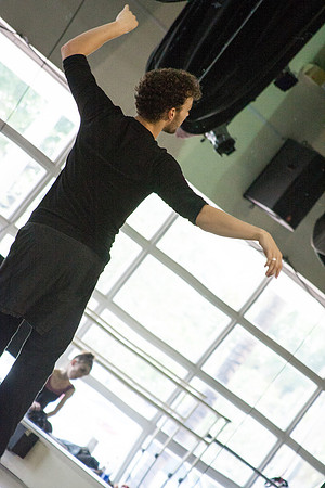 20120906_T1936x1288-56623