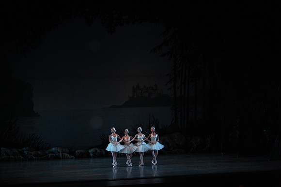 20151025_MCB_Swan_Lake_2Cast_Arsht_IMG_0021