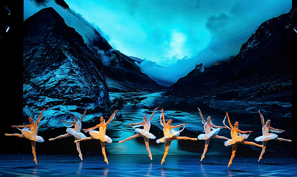20241026_untitled20241026_Pas de deux from La bayadere__DSC2707