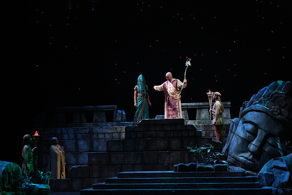 20150226_The_Pearl_Fisher_Act_39C7C1576