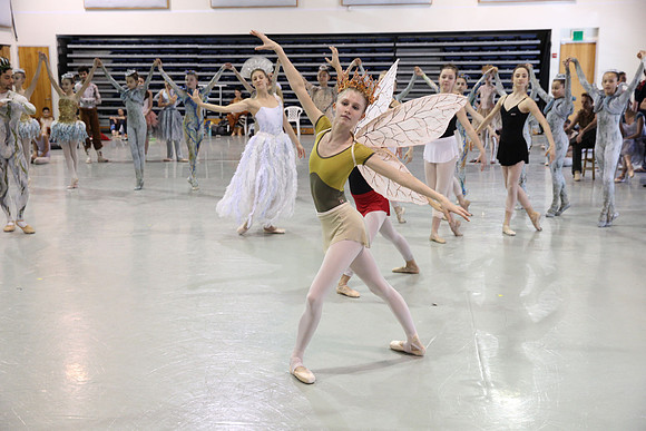 20160310_Midsummer_Act1_Studio_IMG_1358