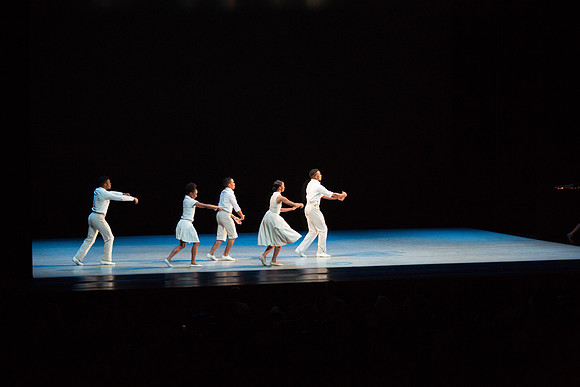 20170225_Alvin_Ailey_r.Evolution_Dream_PR_Wide_9C7C2213